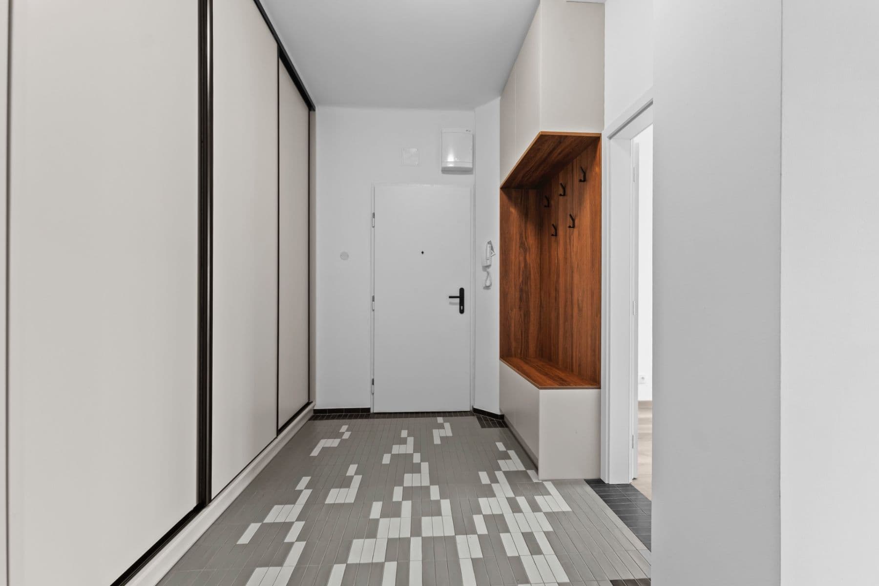 Pronájem bytu 2+kk 49 m², Ortenovo náměstí, Praha, Praha Pronájem bytu 2+kk 49 m², Ortenovo náměstí, Praha, Praha