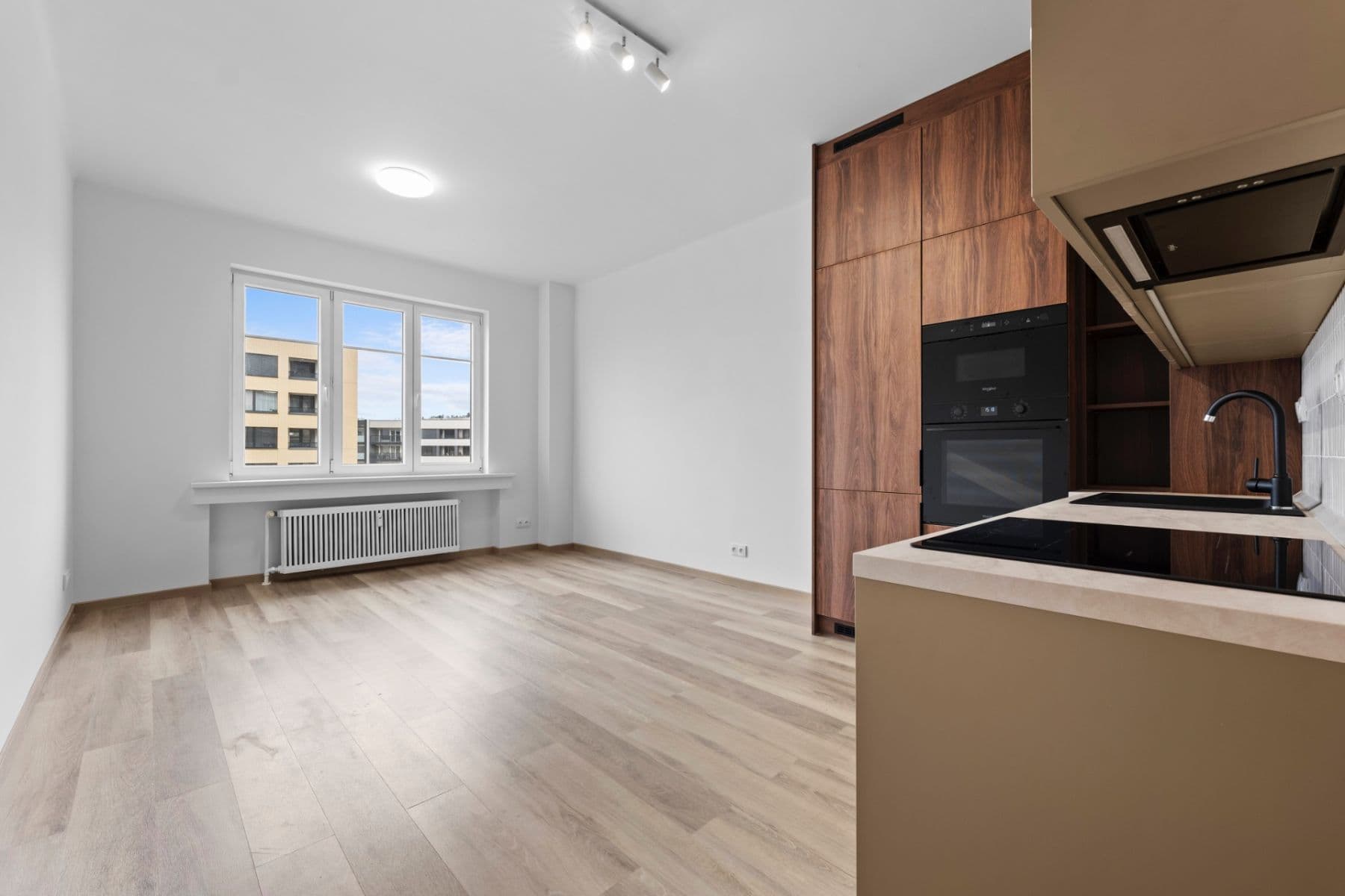 Pronájem bytu 2+kk 49 m², Ortenovo náměstí, Praha, Praha Pronájem bytu 2+kk 49 m², Ortenovo náměstí, Praha, Praha