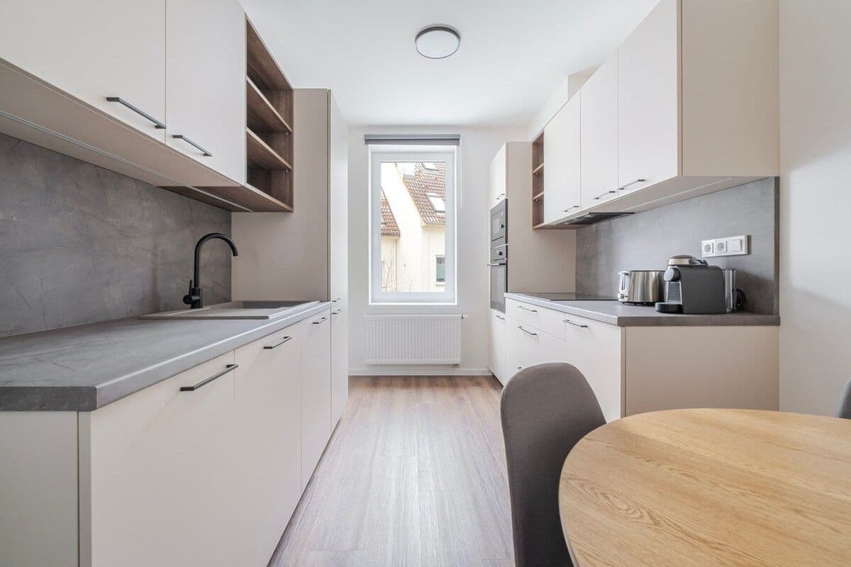 Pronájem bytu 43 m², Na Mokřině, Praha, Praha Pronájem bytu 43 m², Na Mokřině, Praha, Praha