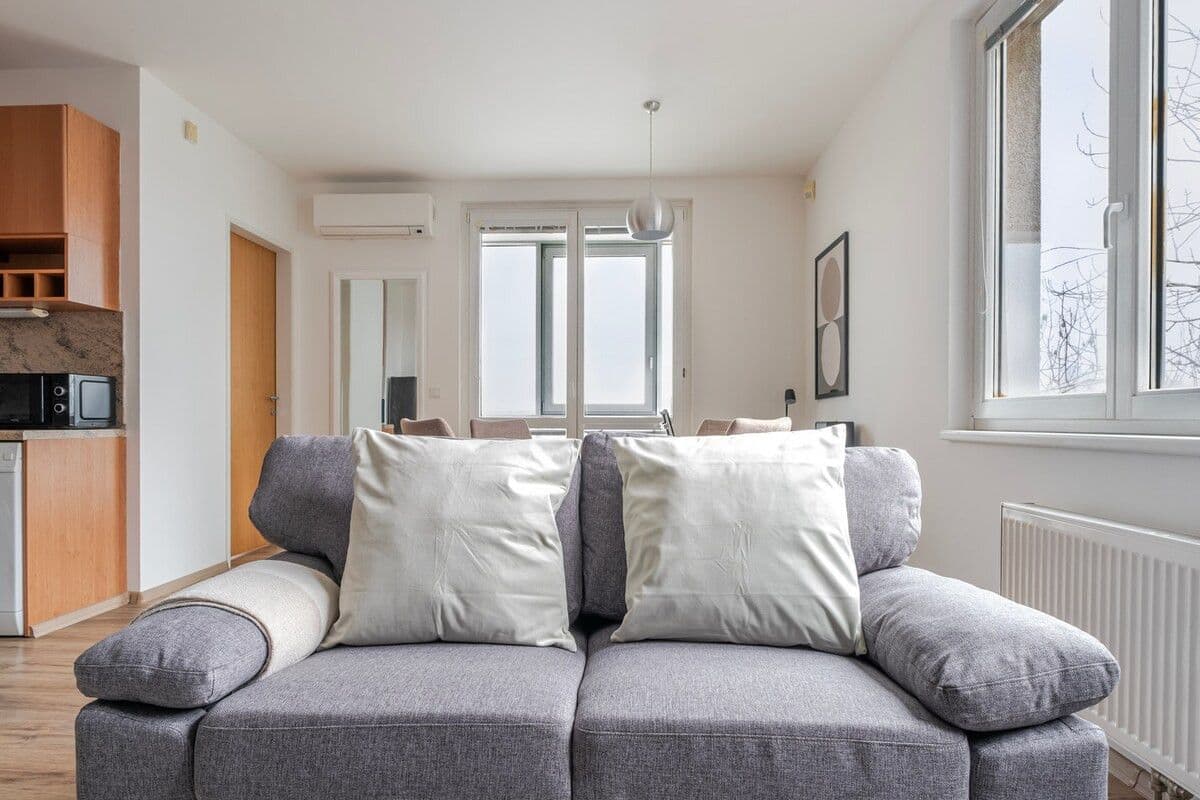 Pronájem bytu 60 m², U Zvonařky g, Praha, Praha Pronájem bytu 60 m², U Zvonařky g, Praha, Praha