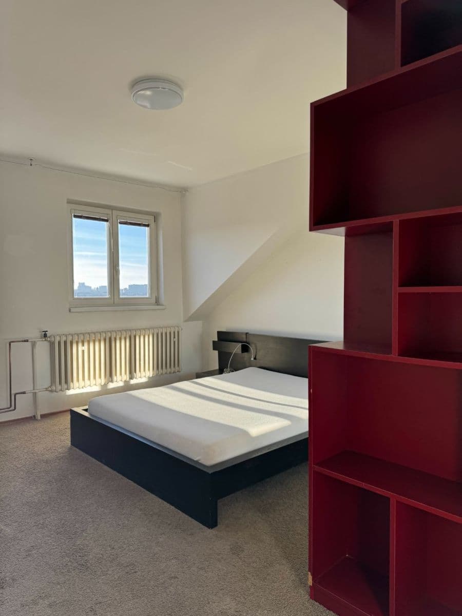 Pronájem bytu 3+kk 61 m², Varšavská, Praha, Praha Pronájem bytu 3+kk 61 m², Varšavská, Praha, Praha