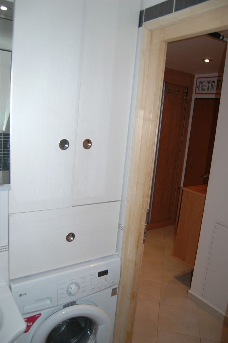 Pronájem bytu 2+kk 50 m², Čertouská, Praha, Praha Pronájem bytu 2+kk 50 m², Čertouská, Praha, Praha