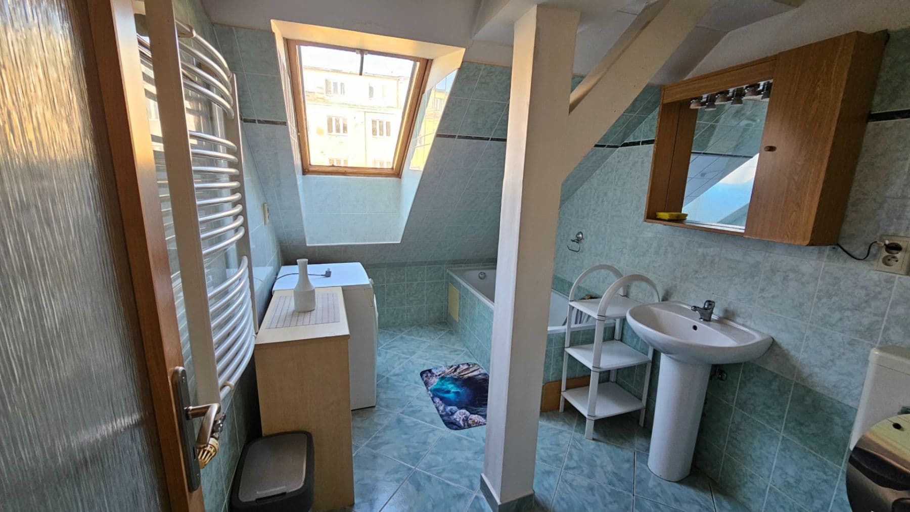 Pronájem bytu 2+kk 75 m², Bělohorská, Praha, Praha Pronájem bytu 2+kk 75 m², Bělohorská, Praha, Praha