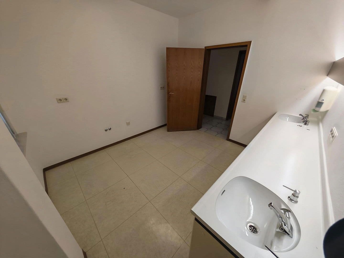 Prodej domu 250 m², pozemek 885 m², Twistringen, Dolní Sasko Prodej domu 250 m², pozemek 885 m², Twistringen, Dolní Sasko