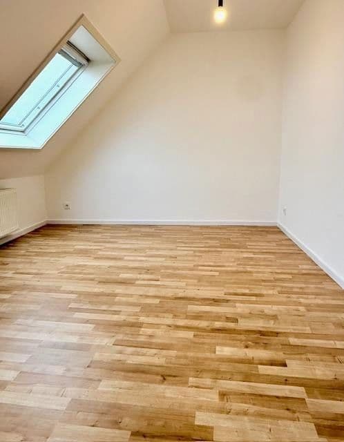 Pronájem bytu 2+kk 80 m², Frankfurt, Hessen Pronájem bytu 2+kk 80 m², Frankfurt, Hessen