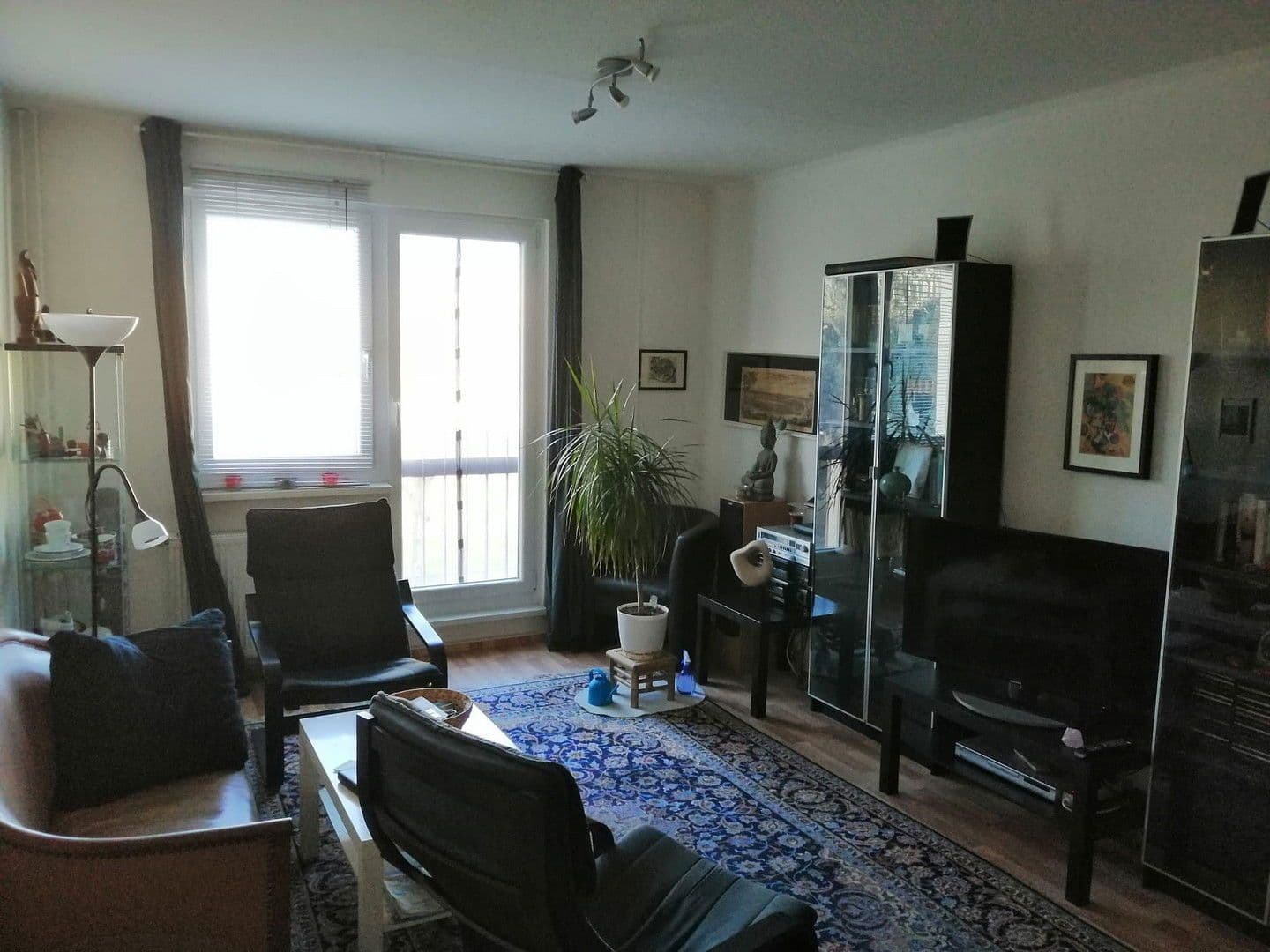 Prodej bytu 3+1 60 m², Fritz-Simon-Str. 47, Leipzig, Sasko Prodej bytu 3+1 60 m², Fritz-Simon-Str. 47, Leipzig, Sasko