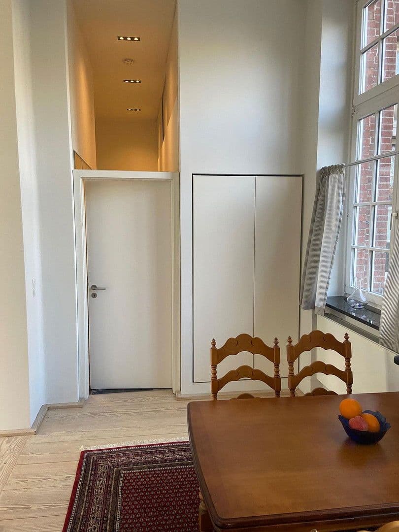 Pronájem bytu 2+1 65 m², Holstenstr. 110, Hamburg, Hamburg Pronájem bytu 2+1 65 m², Holstenstr. 110, Hamburg, Hamburg