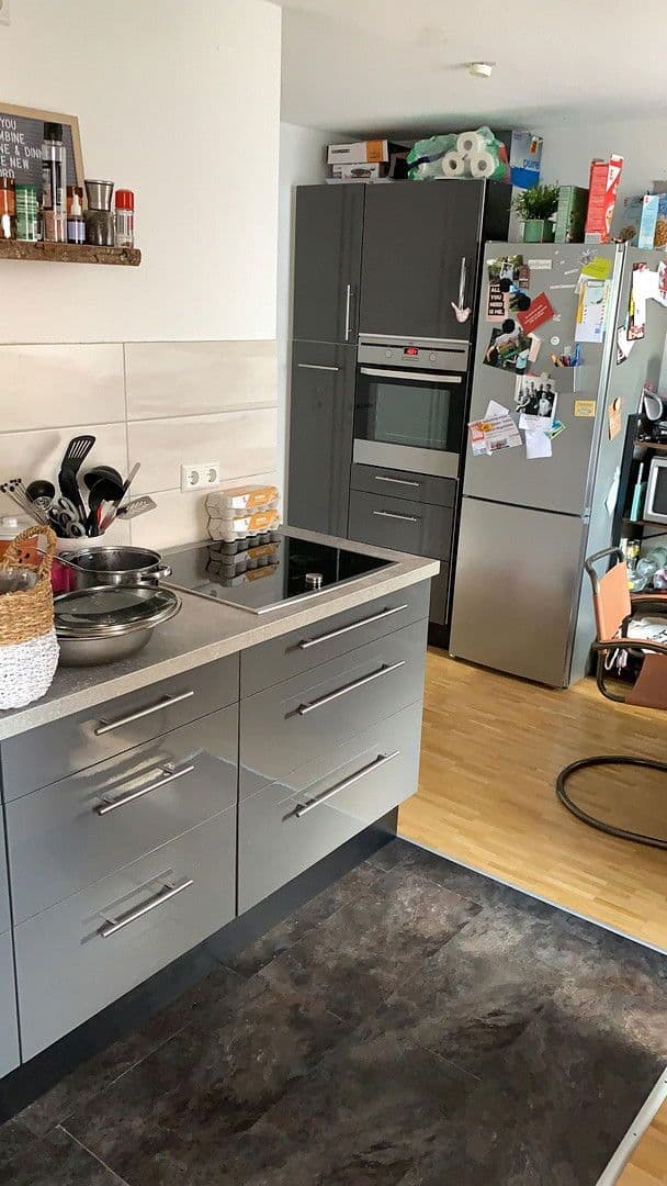 Pronájem bytu 3+1 79 m², Blumenstr. 3, Hannover, Dolní Sasko Pronájem bytu 3+1 79 m², Blumenstr. 3, Hannover, Dolní Sasko