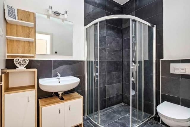 Pronájem bytu 2+1 65 m², Königskinderweg 132, Hamburg, Hamburg Pronájem bytu 2+1 65 m², Königskinderweg 132, Hamburg, Hamburg