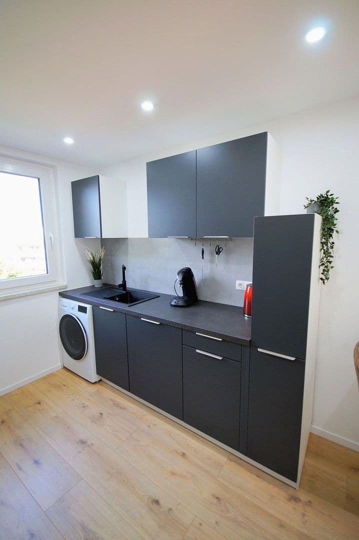 Pronájem bytu 25 m², Hans-Böckler-Straße, Bamberg, Bavorsko Pronájem bytu 25 m², Hans-Böckler-Straße, Bamberg, Bavorsko