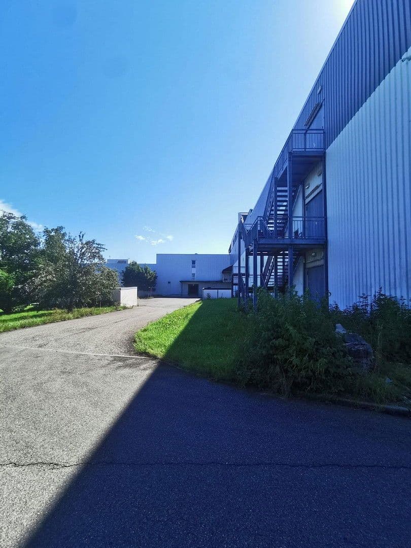 Pronájem nebytového prostoru 18.090 m², Dachtelstraße 26, Mössingen, Bádensko-Württembersko Pronájem nebytového prostoru 18.090 m², Dachtelstraße 26, Mössingen, Bádensko-Württembersko