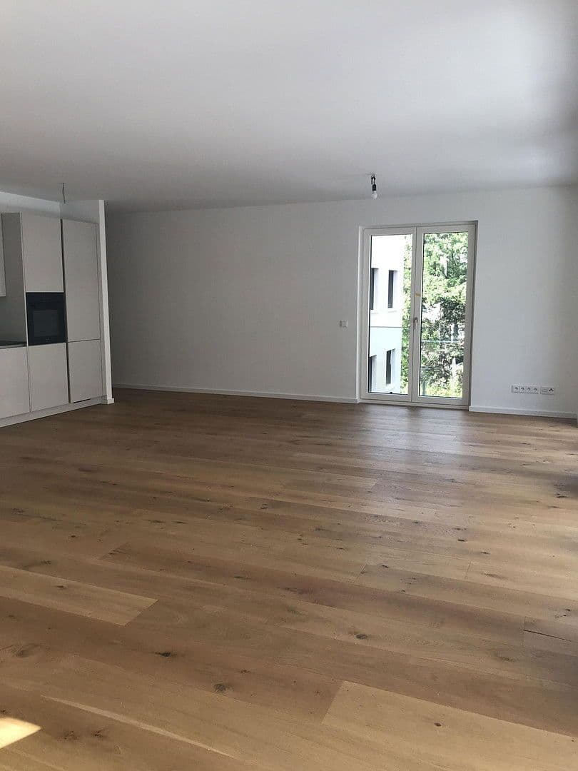 Pronájem bytu 4+1 169 m², Dreieich, Hessen Pronájem bytu 4+1 169 m², Dreieich, Hessen