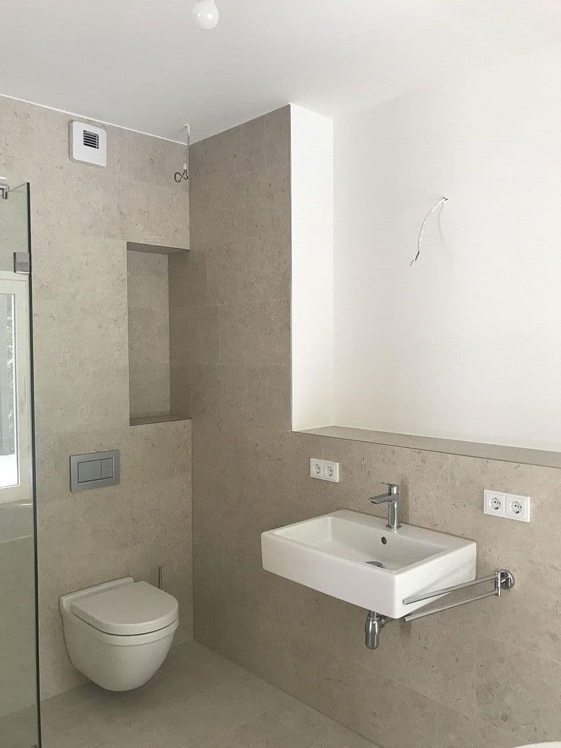 Pronájem bytu 4+1 169 m², Dreieich, Hessen Pronájem bytu 4+1 169 m², Dreieich, Hessen