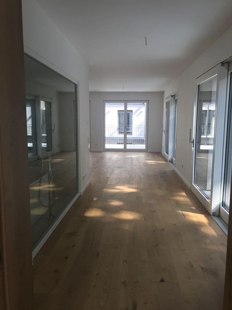 Pronájem bytu 4+1 169 m², Dreieich, Hessen Pronájem bytu 4+1 169 m², Dreieich, Hessen