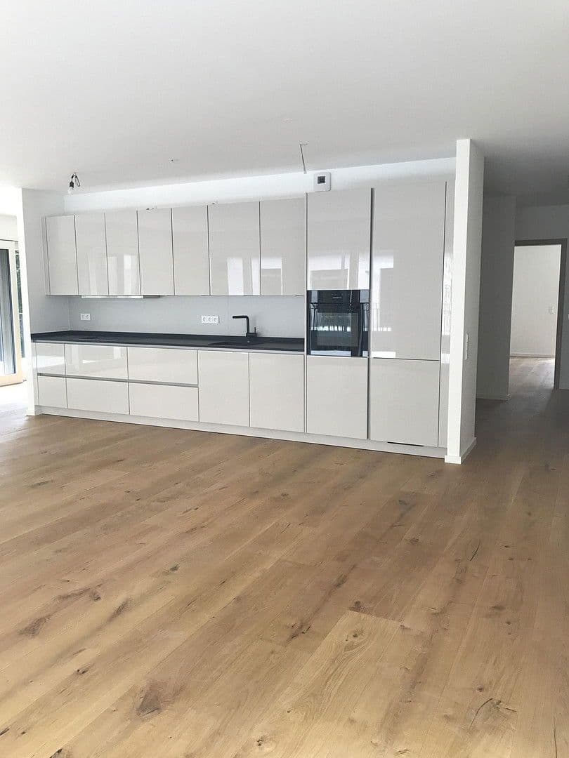 Pronájem bytu 4+1 169 m², Dreieich, Hessen Pronájem bytu 4+1 169 m², Dreieich, Hessen