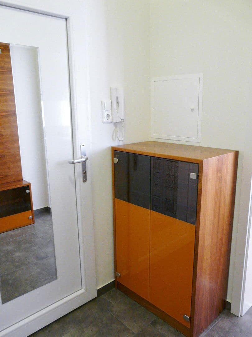 Pronájem bytu 2+1 37 m², Graz, Štýrsko Pronájem bytu 2+1 37 m², Graz, Štýrsko