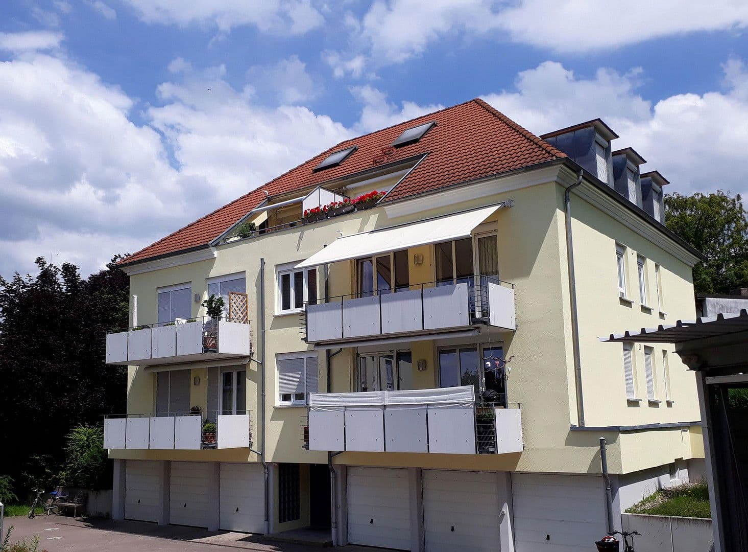 Prodej bytu 3+1 87 m², Schwarzwaldstrasse 1, Offenburg, Bádensko-Württembersko Prodej bytu 3+1 87 m², Schwarzwaldstrasse 1, Offenburg, Bádensko-Württembersko