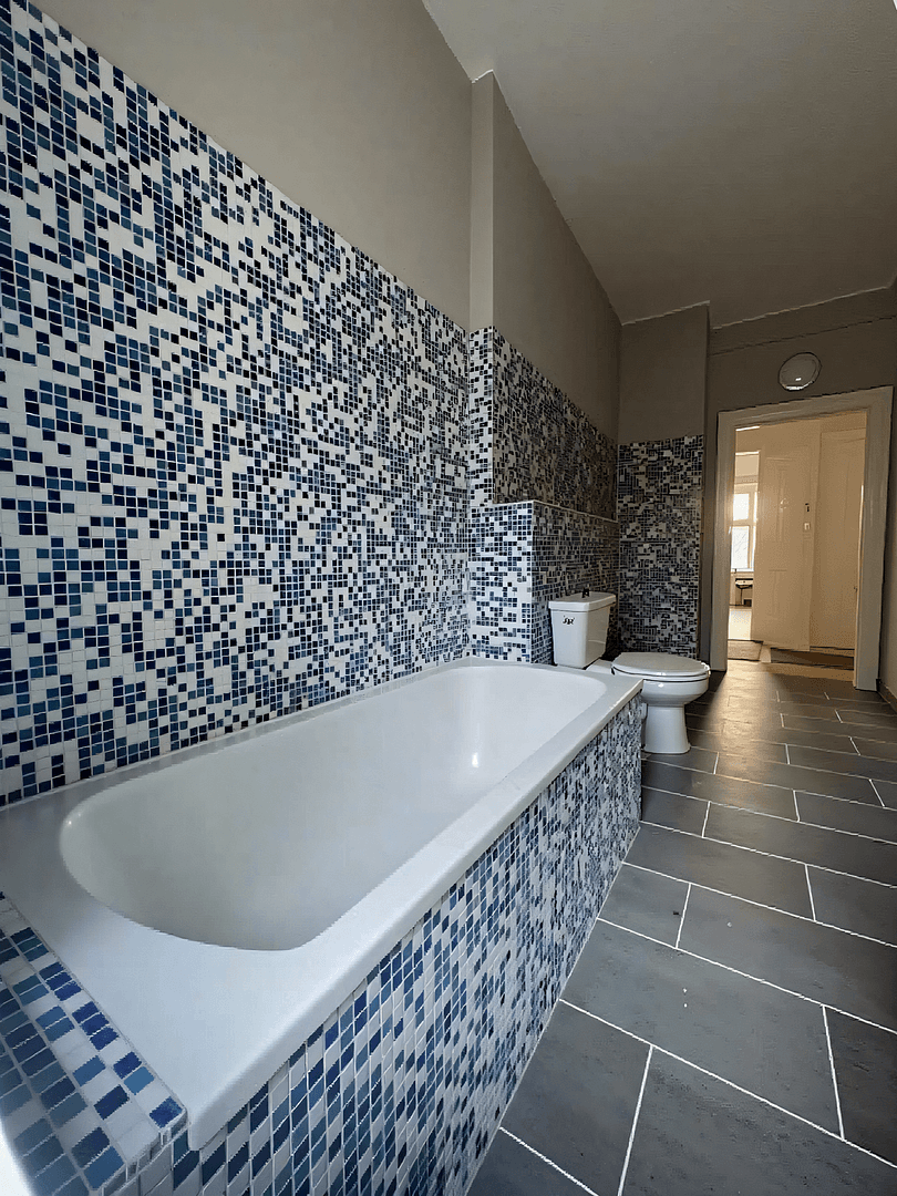 Pronájem bytu 2+1 68 m², Heimstraße 3, Berlin, Berlín Pronájem bytu 2+1 68 m², Heimstraße 3, Berlin, Berlín