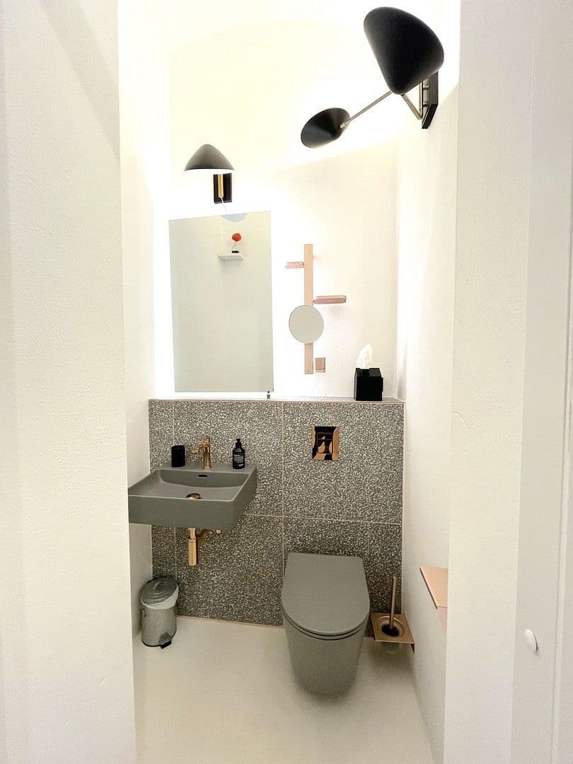 Pronájem kanceláře 137 m², Schönleinstr. 5, Berlin, Berlín Pronájem kanceláře 137 m², Schönleinstr. 5, Berlin, Berlín