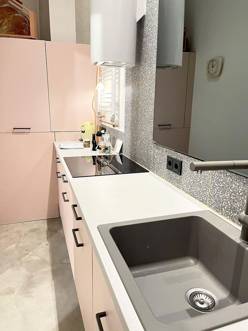 Pronájem kanceláře 137 m², Schönleinstr. 5, Berlin, Berlín Pronájem kanceláře 137 m², Schönleinstr. 5, Berlin, Berlín