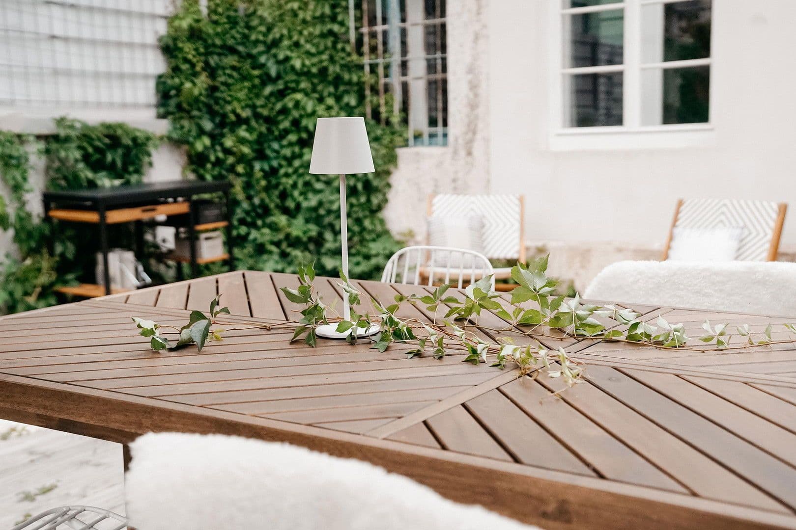 Pronájem bytu 2+kk 93 m², Esslingen am Neckar, Bádensko-Württembersko Pronájem bytu 2+kk 93 m², Esslingen am Neckar, Bádensko-Württembersko