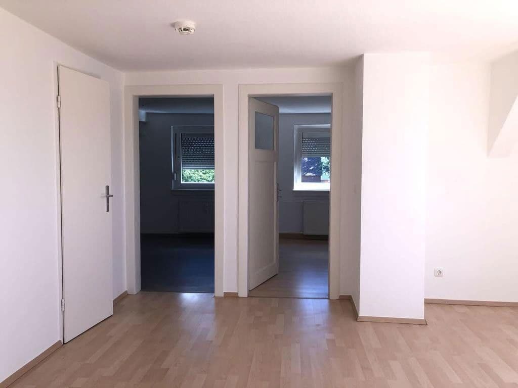 Prodej domu 250 m², pozemek 420 m², Fallbachstraße 13, Erlensee, Hessen Prodej domu 250 m², pozemek 420 m², Fallbachstraße 13, Erlensee, Hessen