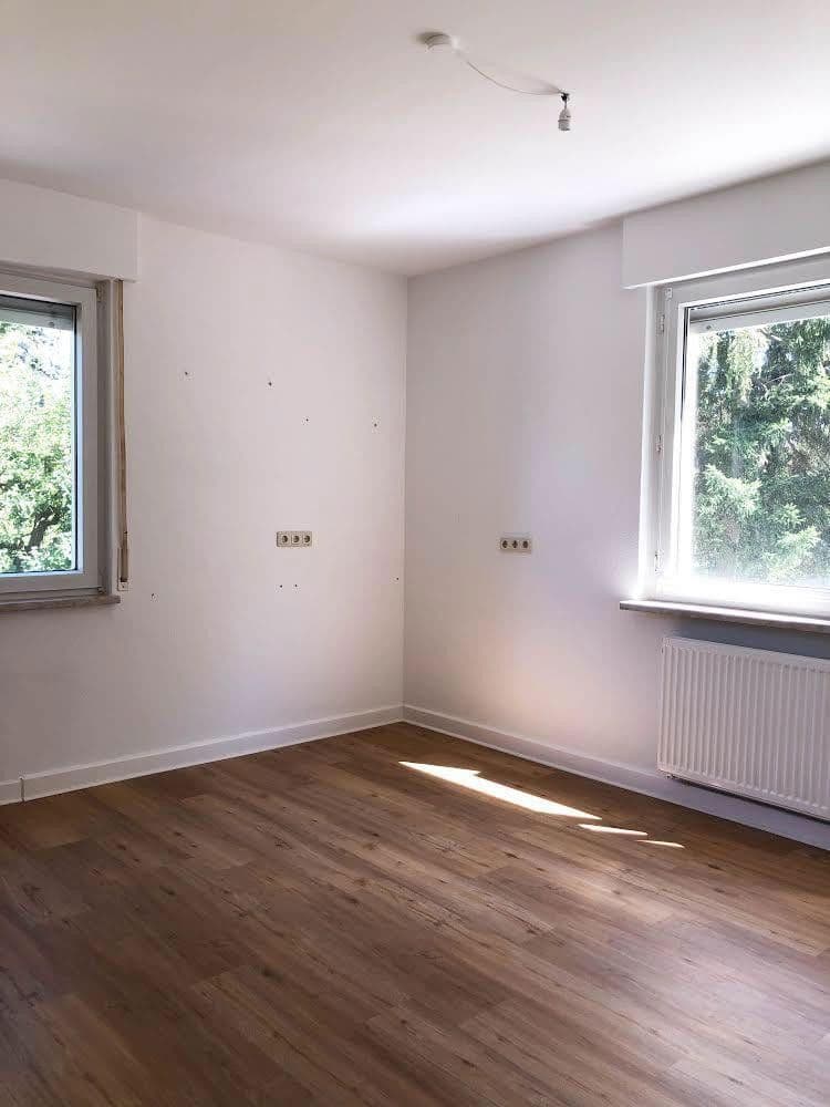Prodej domu 250 m², pozemek 420 m², Fallbachstraße 13, Erlensee, Hessen Prodej domu 250 m², pozemek 420 m², Fallbachstraße 13, Erlensee, Hessen