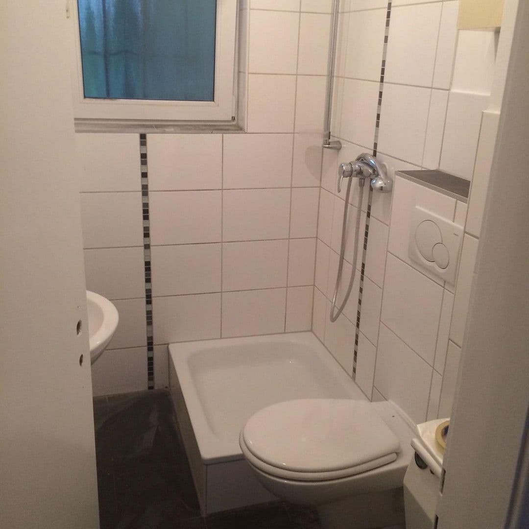 Pronájem bytu 2+1 51 m², Grosse Telegraphenstr. 12, Köln, Severní Porýní-Vestfálsko Pronájem bytu 2+1 51 m², Grosse Telegraphenstr. 12, Köln, Severní Porýní-Vestfálsko