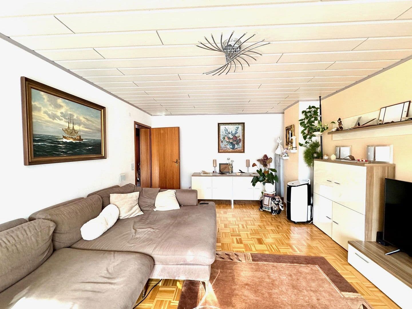 Prodej domu 220 m², pozemek 348 m², Am Nußbach, 3, Ebringen, Bádensko-Württembersko Prodej domu 220 m², pozemek 348 m², Am Nußbach, 3, Ebringen, Bádensko-Württembersko