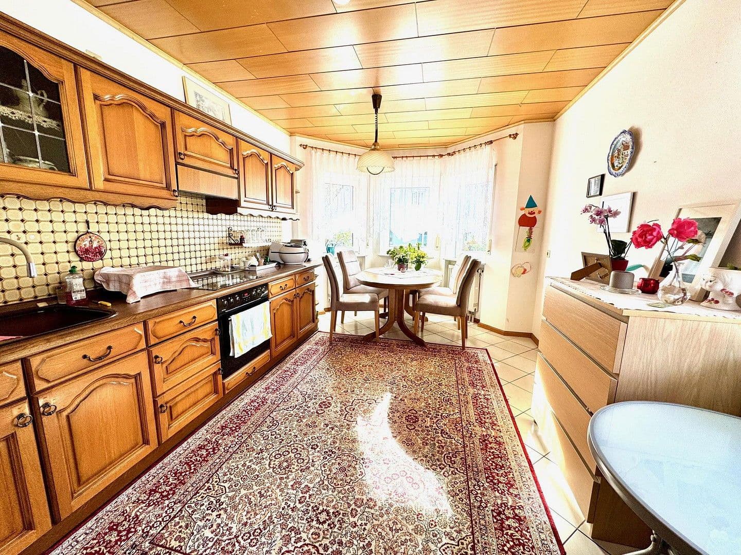 Prodej domu 220 m², pozemek 348 m², Am Nußbach, 3, Ebringen, Bádensko-Württembersko Prodej domu 220 m², pozemek 348 m², Am Nußbach, 3, Ebringen, Bádensko-Württembersko