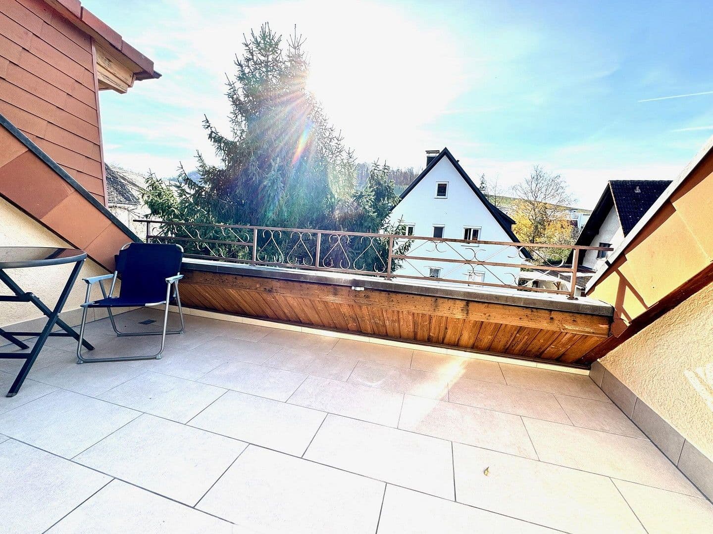 Prodej domu 220 m², pozemek 348 m², Am Nußbach, 3, Ebringen, Bádensko-Württembersko Prodej domu 220 m², pozemek 348 m², Am Nußbach, 3, Ebringen, Bádensko-Württembersko