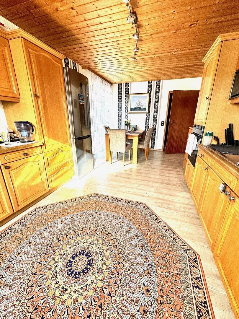 Prodej domu 220 m², pozemek 348 m², Am Nußbach, 3, Ebringen, Bádensko-Württembersko Prodej domu 220 m², pozemek 348 m², Am Nußbach, 3, Ebringen, Bádensko-Württembersko