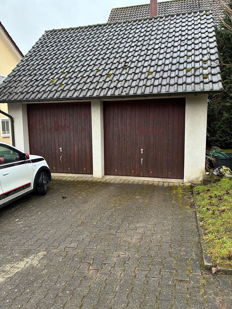 Prodej domu 182 m², pozemek 1.039 m², Rudersberg, Bádensko-Württembersko Prodej domu 182 m², pozemek 1.039 m², Rudersberg, Bádensko-Württembersko