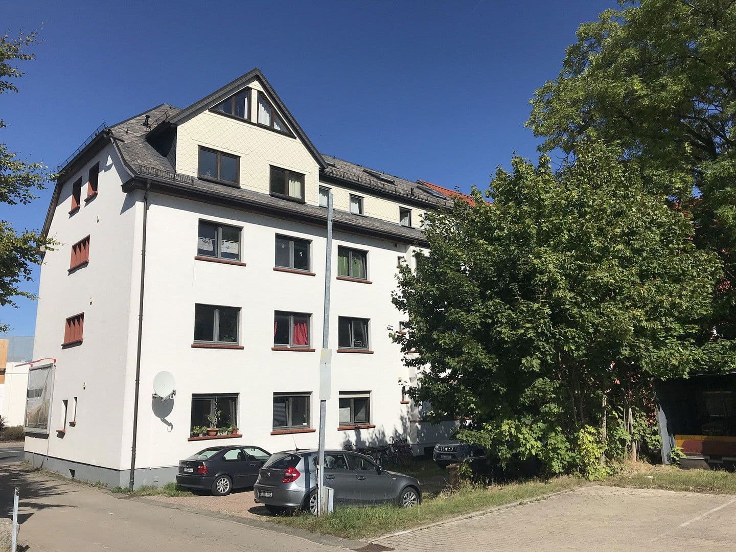 Pronájem bytu 3+1 82 m², Karl-Liebknechtstr. 28, Ilmenava, Durynsko Pronájem bytu 3+1 82 m², Karl-Liebknechtstr. 28, Ilmenava, Durynsko