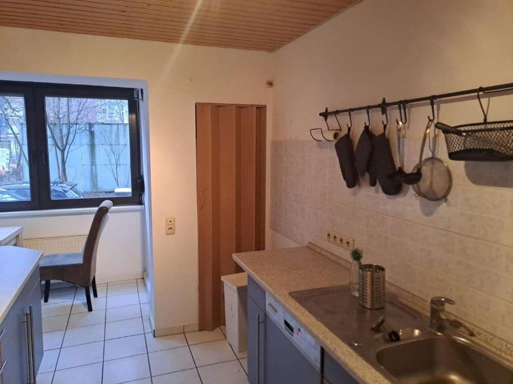 Pronájem bytu 3+1 82 m², Karl-Liebknechtstr. 28, Ilmenava, Durynsko Pronájem bytu 3+1 82 m², Karl-Liebknechtstr. 28, Ilmenava, Durynsko