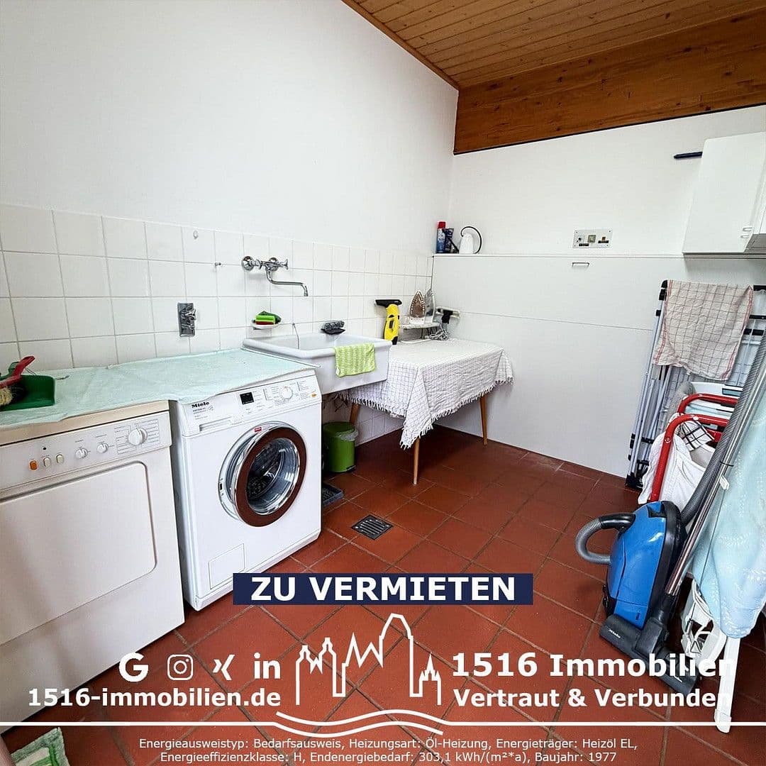 Pronájem domu 180 m², pozemek 1.158 m², Kilian-Leib-Straße 117, Eichstätt, Bavorsko Pronájem domu 180 m², pozemek 1.158 m², Kilian-Leib-Straße 117, Eichstätt, Bavorsko