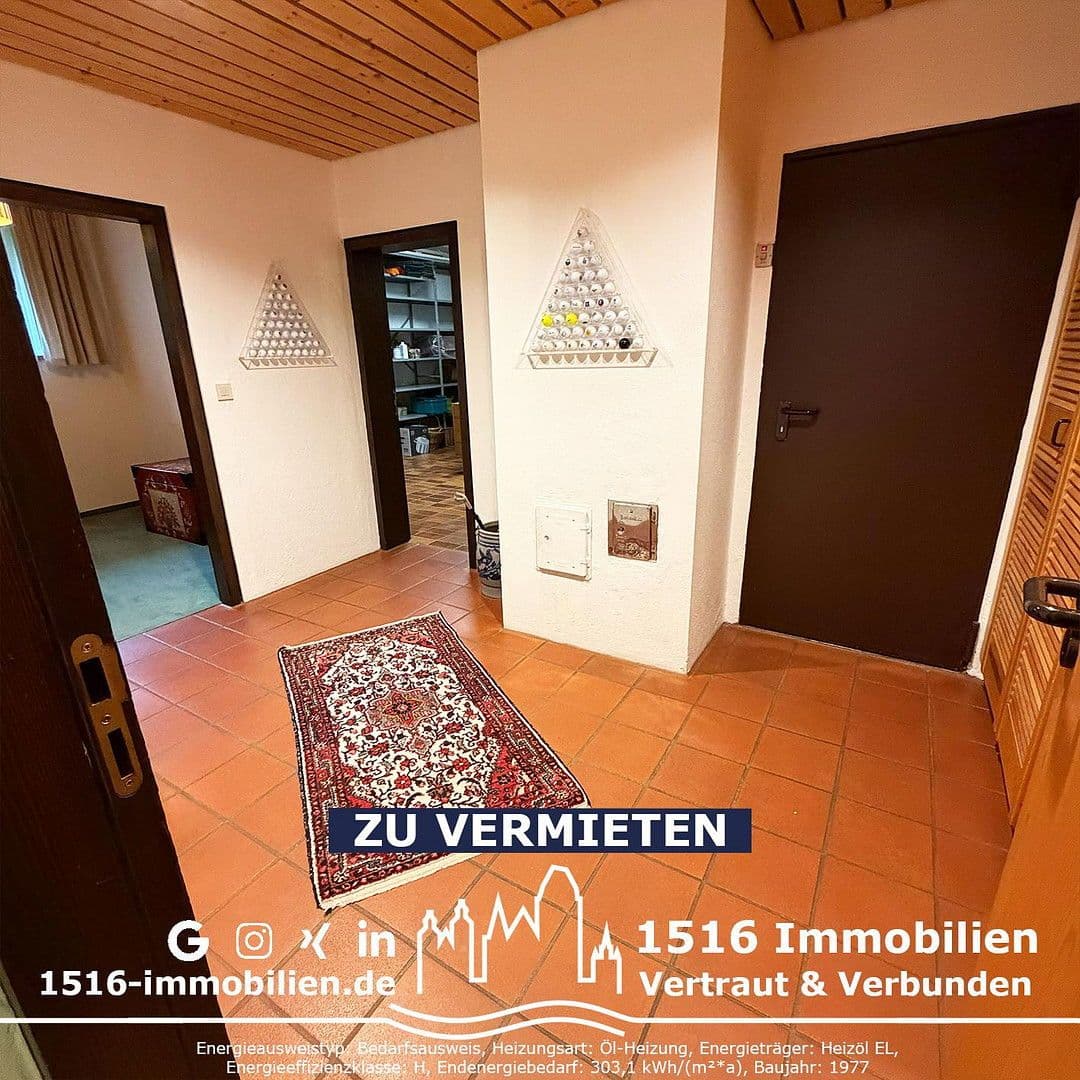 Pronájem domu 180 m², pozemek 1.158 m², Kilian-Leib-Straße 117, Eichstätt, Bavorsko Pronájem domu 180 m², pozemek 1.158 m², Kilian-Leib-Straße 117, Eichstätt, Bavorsko