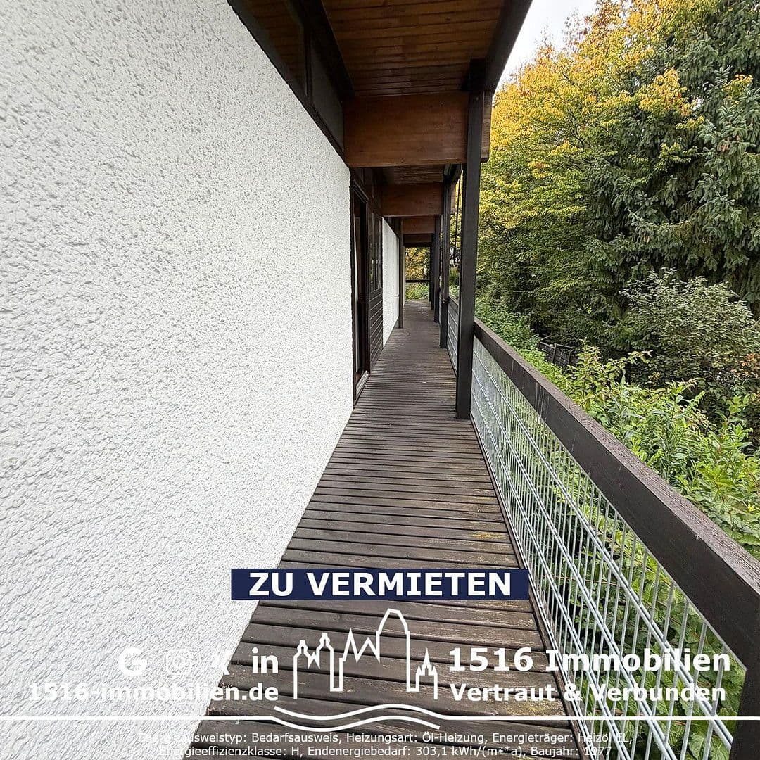 Pronájem domu 180 m², pozemek 1.158 m², Kilian-Leib-Straße 117, Eichstätt, Bavorsko Pronájem domu 180 m², pozemek 1.158 m², Kilian-Leib-Straße 117, Eichstätt, Bavorsko