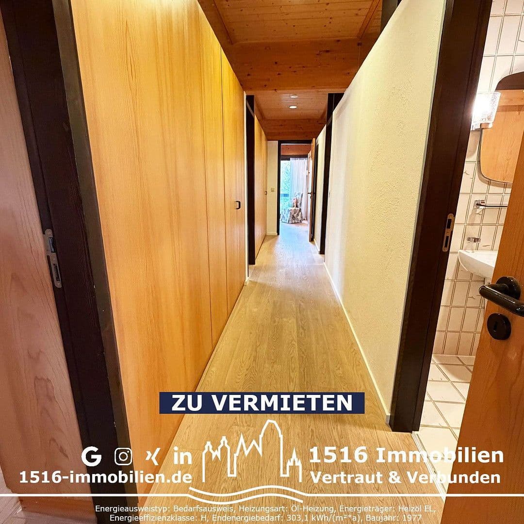 Pronájem domu 180 m², pozemek 1.158 m², Kilian-Leib-Straße 117, Eichstätt, Bavorsko Pronájem domu 180 m², pozemek 1.158 m², Kilian-Leib-Straße 117, Eichstätt, Bavorsko