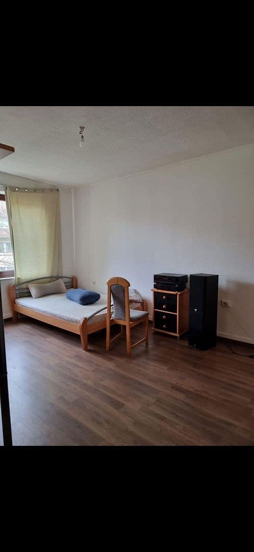 Pronájem bytu 3+1 70 m², Breslauer Straße 104, Essen, Severní Porýní-Vestfálsko Pronájem bytu 3+1 70 m², Breslauer Straße 104, Essen, Severní Porýní-Vestfálsko