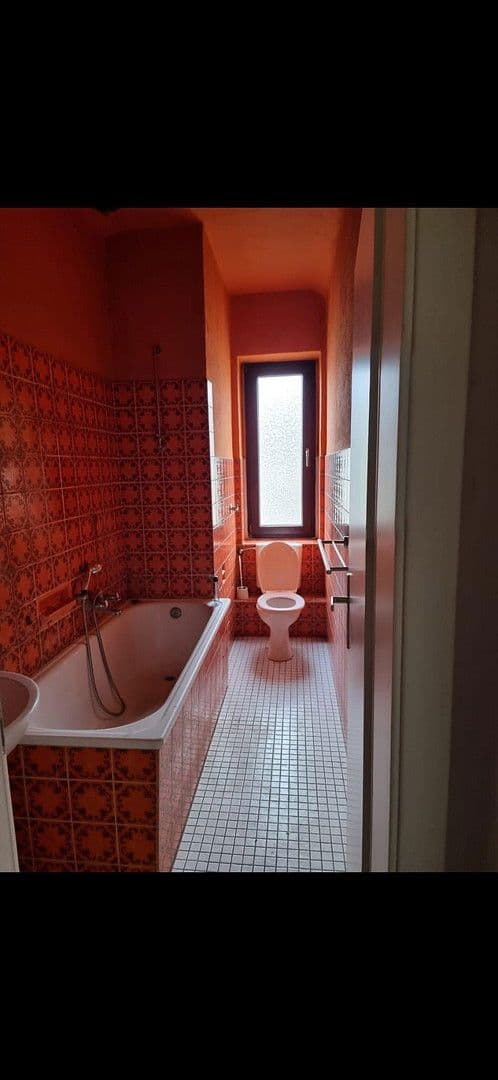 Pronájem bytu 3+1 70 m², Breslauer Straße 104, Essen, Severní Porýní-Vestfálsko Pronájem bytu 3+1 70 m², Breslauer Straße 104, Essen, Severní Porýní-Vestfálsko