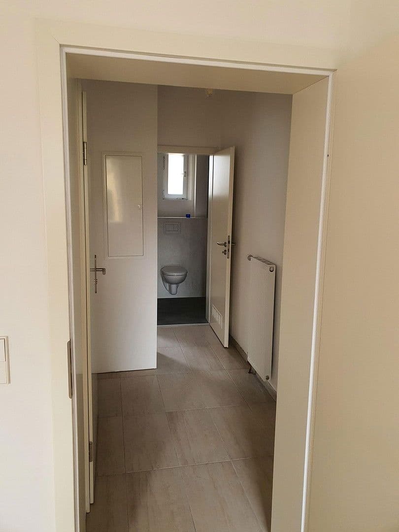 Pronájem bytu 3+1 60 m², Heilbronn, Bádensko-Württembersko Pronájem bytu 3+1 60 m², Heilbronn, Bádensko-Württembersko