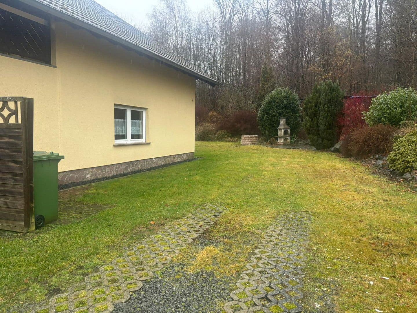 Prodej domu 250 m², pozemek 531 m², Im Vogelsang 3, Herschbach, Porýní-Falc Prodej domu 250 m², pozemek 531 m², Im Vogelsang 3, Herschbach, Porýní-Falc