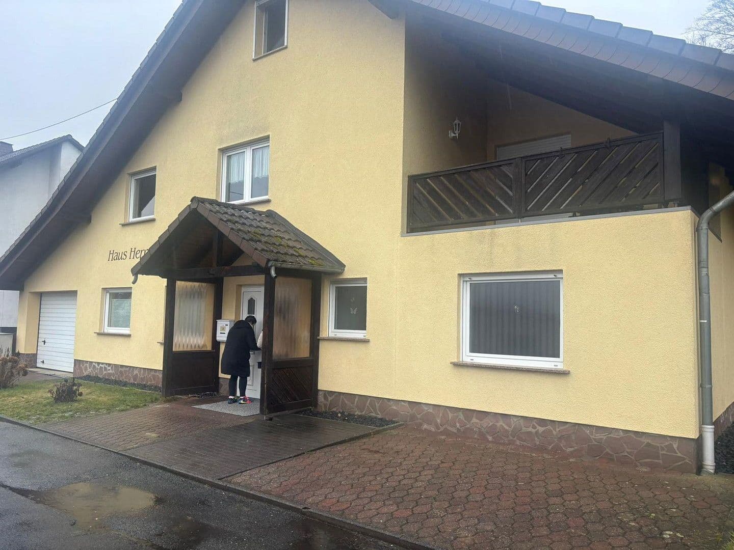 Prodej domu 250 m², pozemek 531 m², Im Vogelsang 3, Herschbach, Porýní-Falc Prodej domu 250 m², pozemek 531 m², Im Vogelsang 3, Herschbach, Porýní-Falc