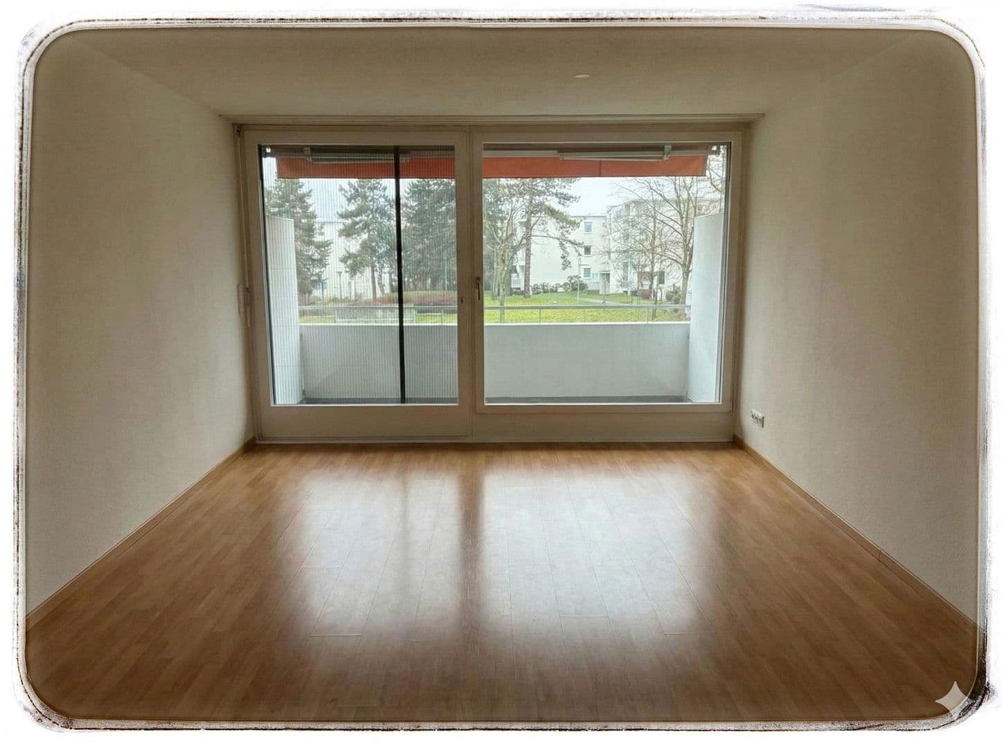 Pronájem bytu 2+1 54 m², Am hohen Stein 20, Wiesbaden, Hessen Pronájem bytu 2+1 54 m², Am hohen Stein 20, Wiesbaden, Hessen