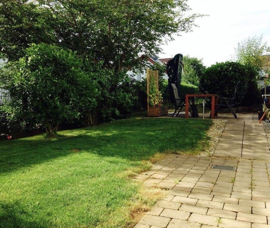 Pronájem bytu 2+kk 79 m², Nürtingen, Bádensko-Württembersko Pronájem bytu 2+kk 79 m², Nürtingen, Bádensko-Württembersko