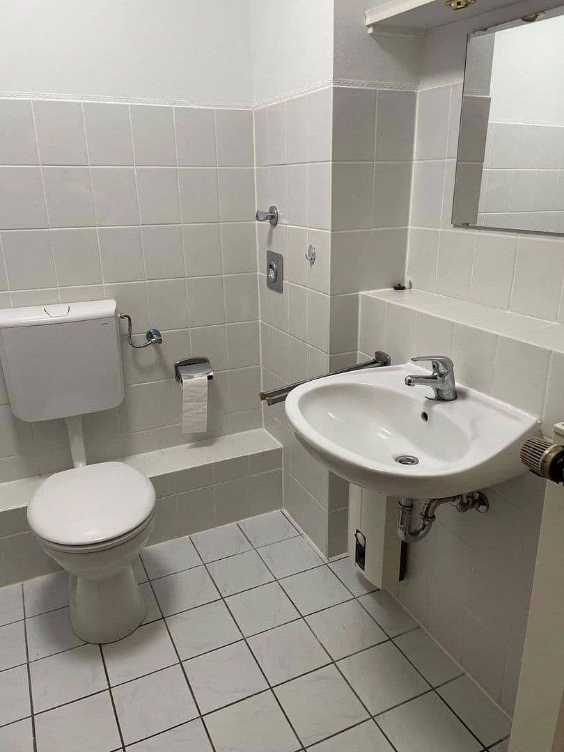 Pronájem bytu 2+kk 57 m², Solingen, Severní Porýní-Vestfálsko Pronájem bytu 2+kk 57 m², Solingen, Severní Porýní-Vestfálsko