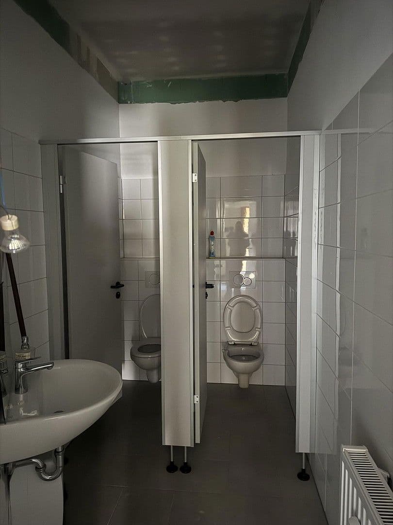 Pronájem kanceláře 94 m², Leipziger Straße 159, Dresden, Sasko Pronájem kanceláře 94 m², Leipziger Straße 159, Dresden, Sasko