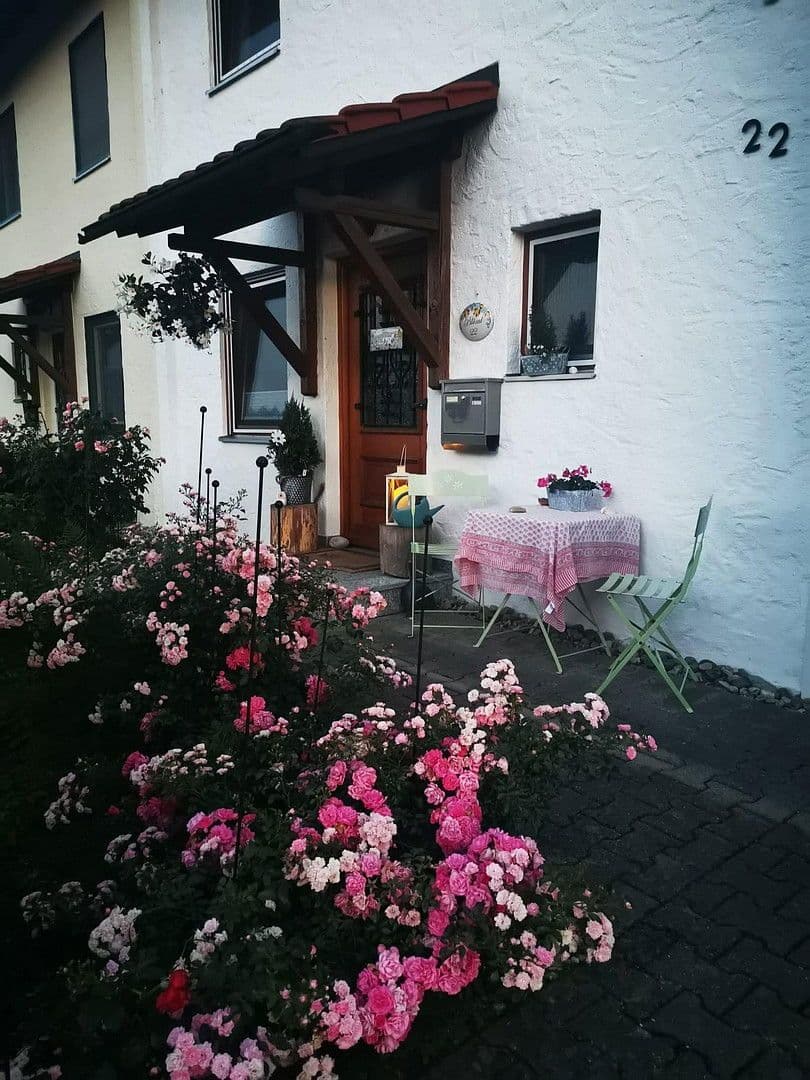 Prodej domu 136 m², pozemek 277 m², Kastl, Bavorsko Prodej domu 136 m², pozemek 277 m², Kastl, Bavorsko