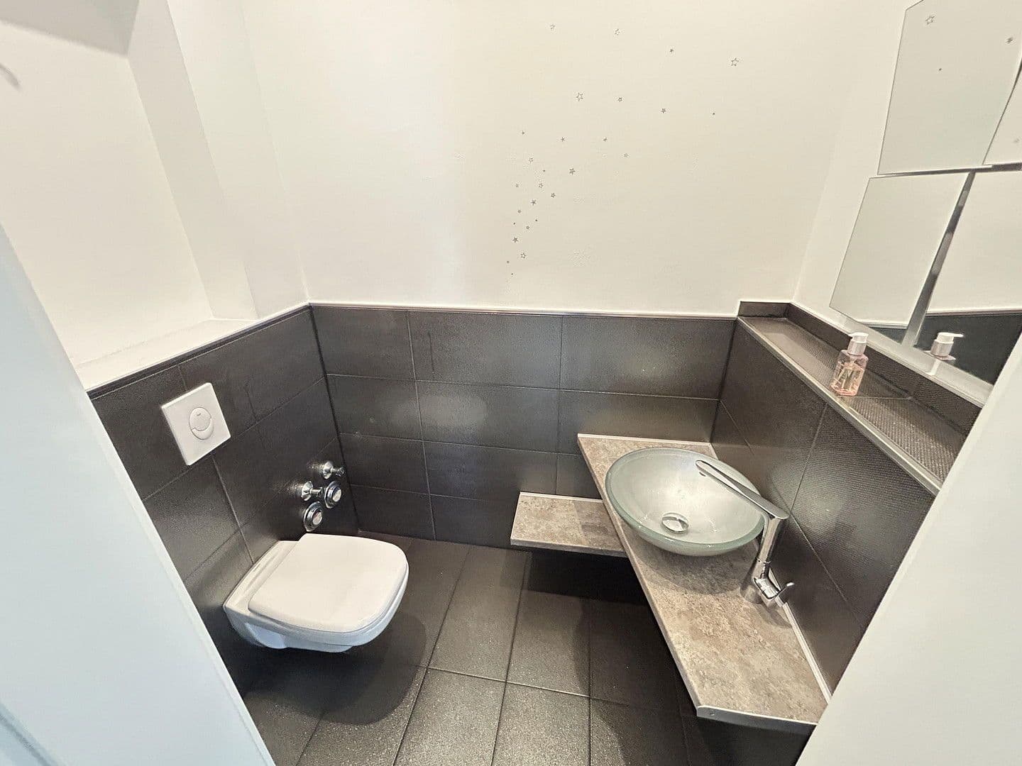 Prodej bytu 5+kk 226 m², Lambertusstr. 36, Troisdorf, Severní Porýní-Vestfálsko Prodej bytu 5+kk 226 m², Lambertusstr. 36, Troisdorf, Severní Porýní-Vestfálsko